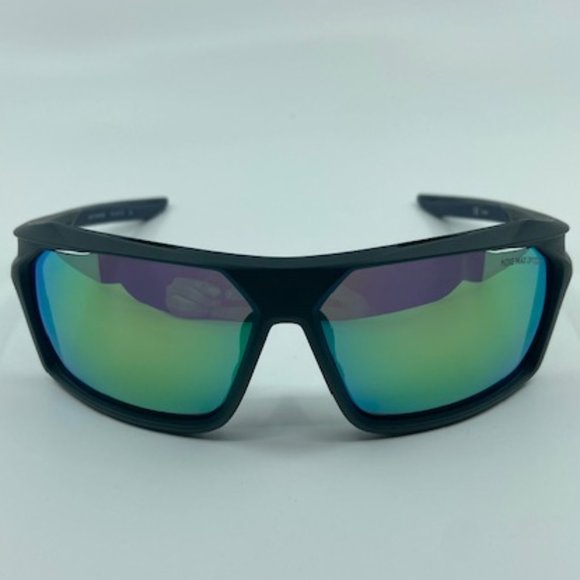 Nike Other - EV1033-336 Mens Nike Sunglasses scratched lens